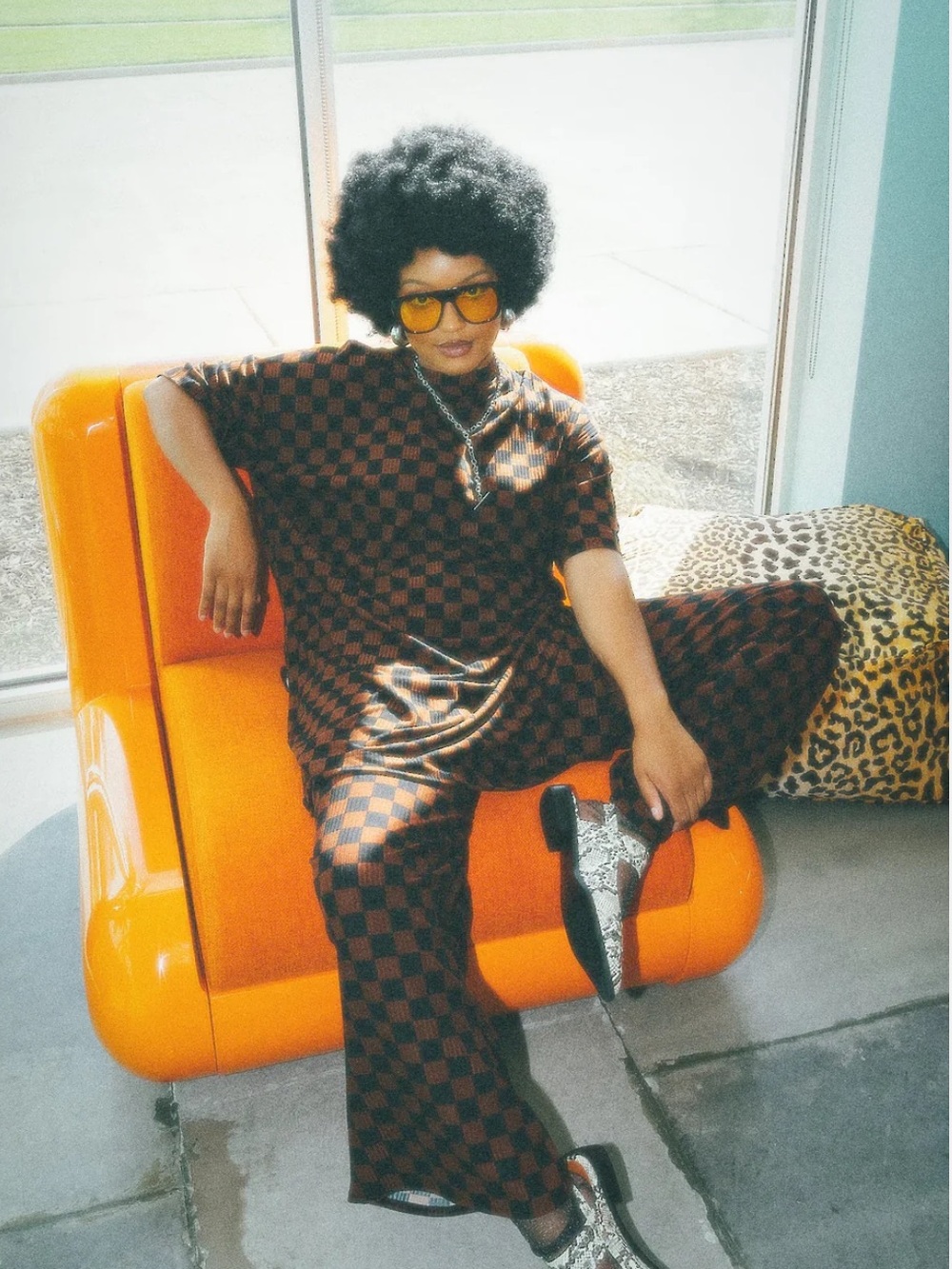 Checkerboard Lounge Set - Black & Brown Relaxed Top and Pants. Dressed in LaLa - Picture 3 of 3